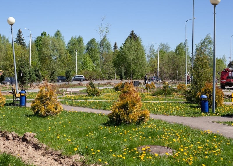 В Тарусе благоустроили сквер вдоль Центра Культурного Развития