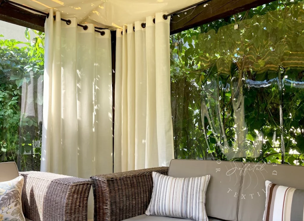 Как выбрать шторы для улицы: Исчерпывающее руководство