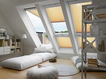 На чем крепятся римские шторы?