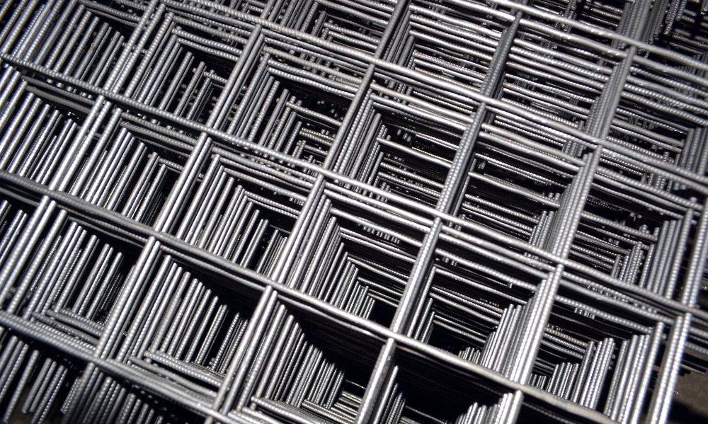 Как выбрать сетку для садового участка