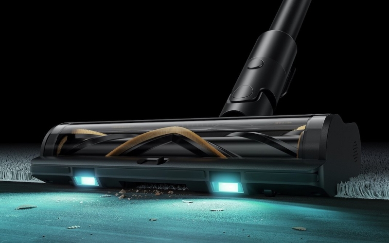 Первые новинки 2025 года: моющие вертикальные пылесосы Dreame Z30 AquaCycle и Z20 AquaCycle