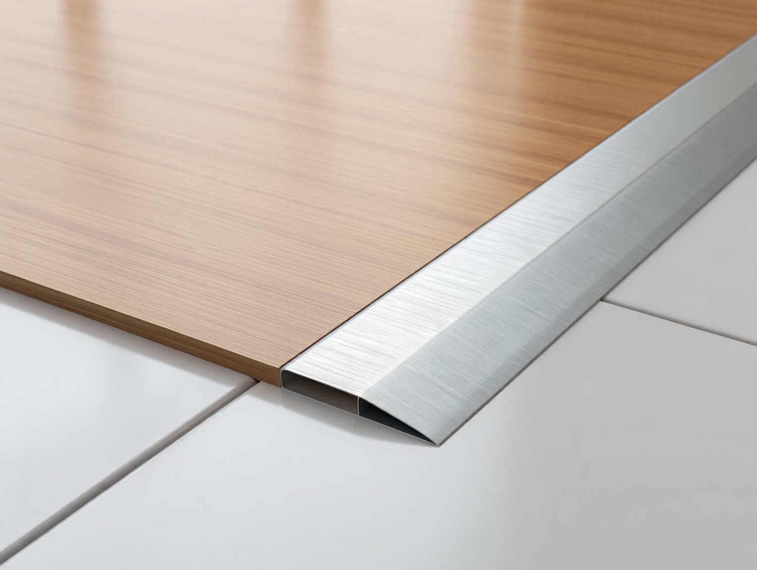 Пороги для пола: функциональность и эстетика в интерьере